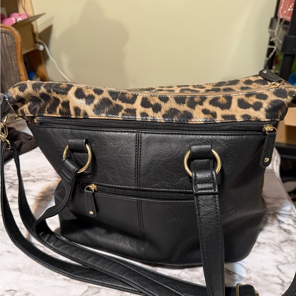 Black and Tan Shoulder Bag with Animal Print Fiorelli - Picture 2 of 10